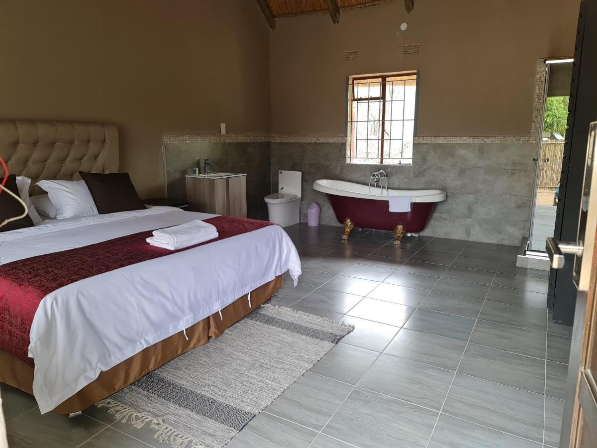 Phoenix Aurora Gaborone Extérieur photo